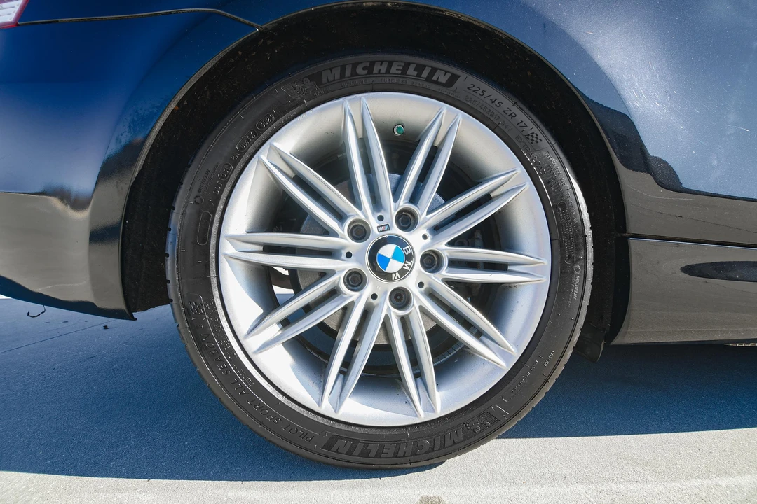2011 BMW E81/E82/E88 1 Series - Image 30 of 31
