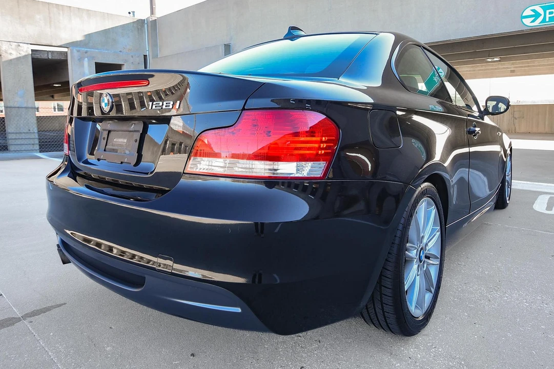 2011 BMW E81/E82/E88 1 Series - Image 4 of 31