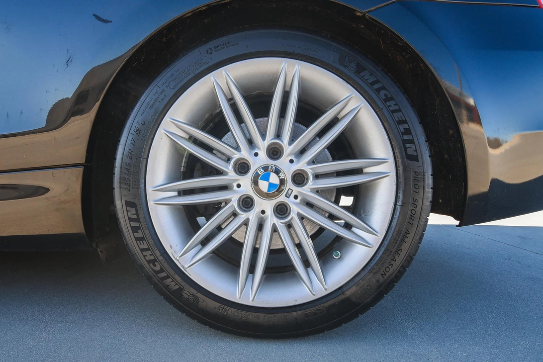 2011 BMW E81/E82/E88 1 Series - Image 29 of 31