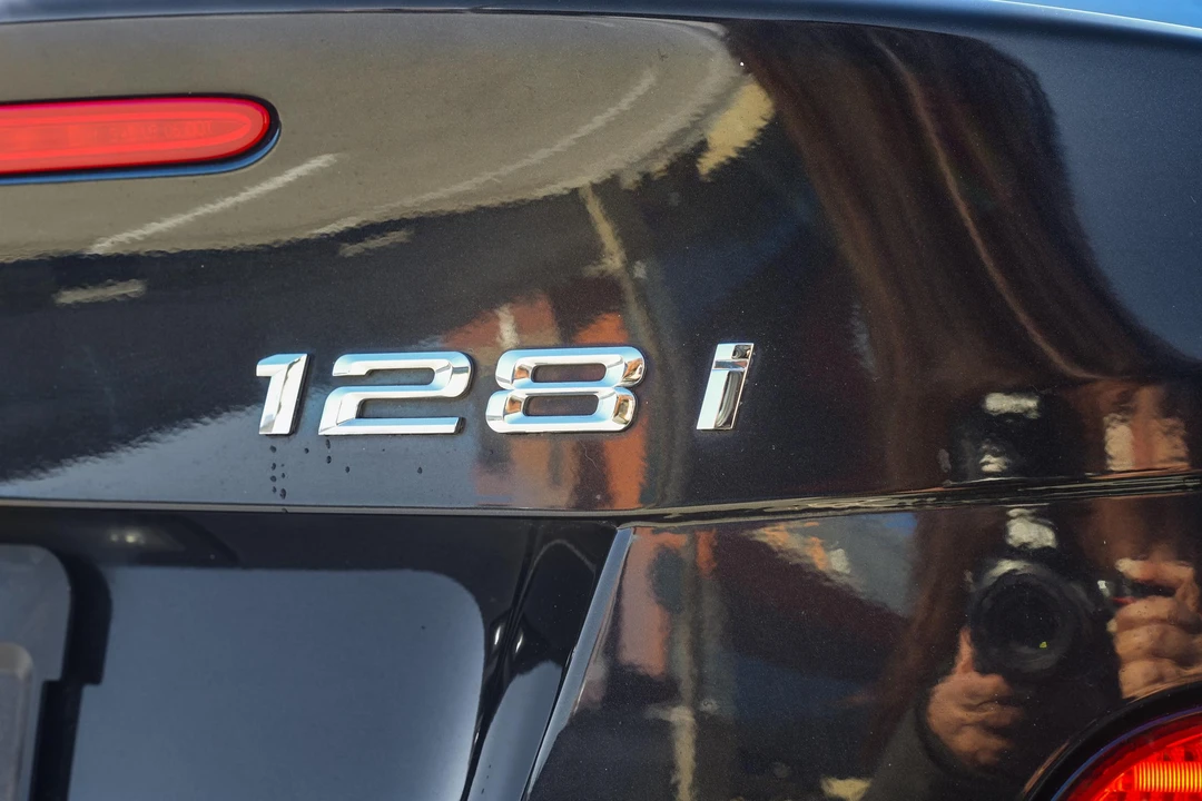 2011 BMW E81/E82/E88 1 Series - Image 19 of 31