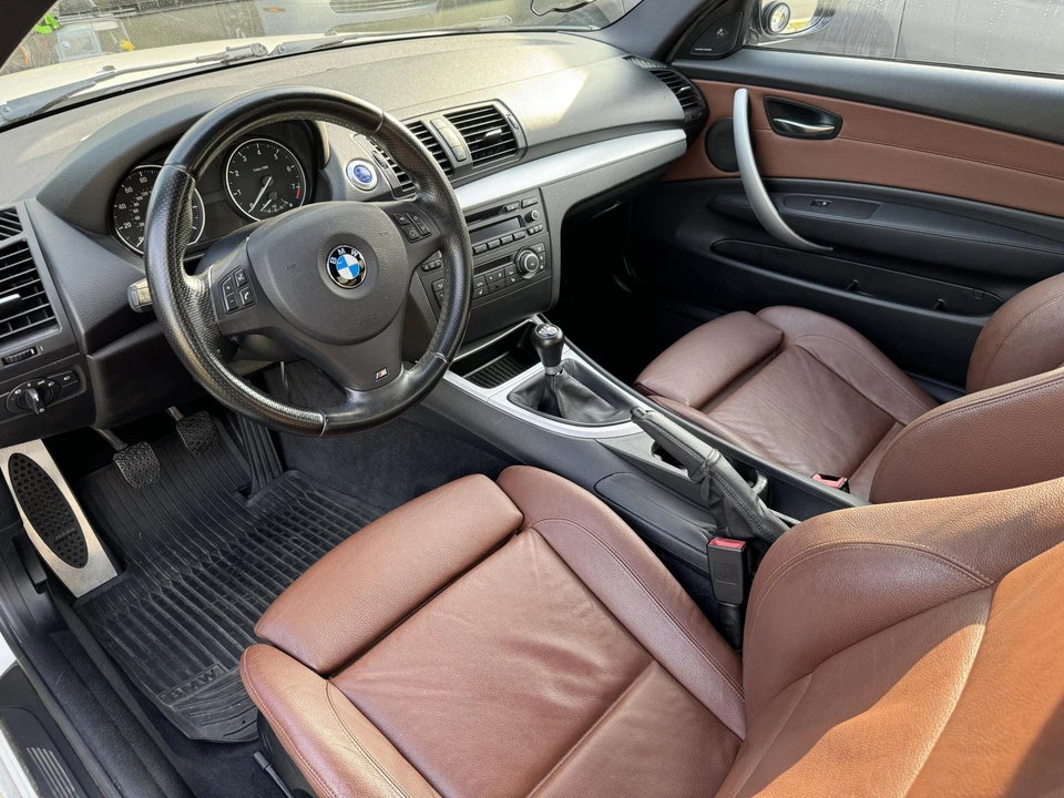 2011 BMW E81/E82/E88 1 Series - Image 4 of 6