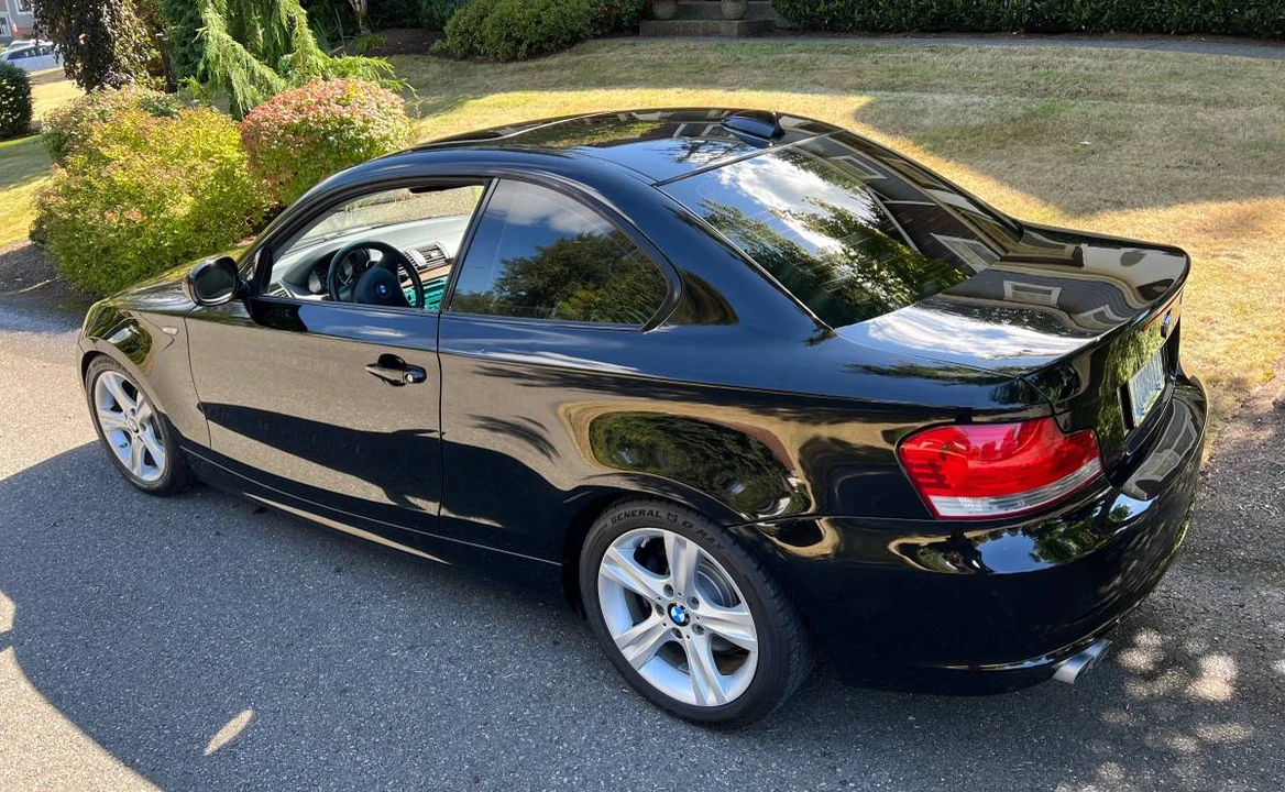 2011 BMW E81/E82/E88 1 Series - Image 9 of 9