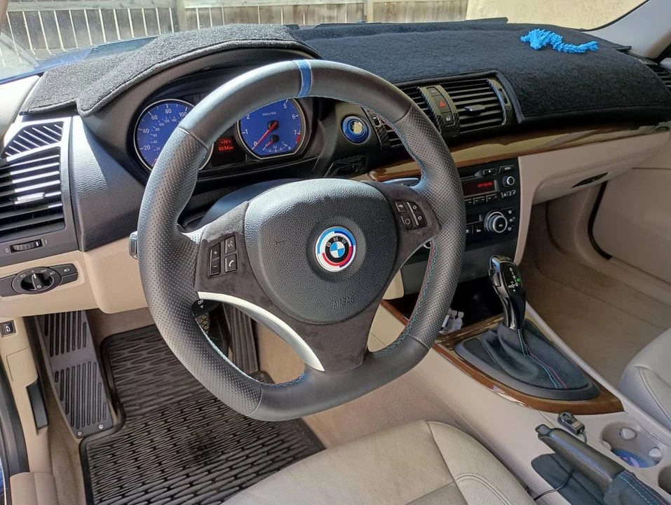 2011 BMW E81/E82/E88 1 Series - Image 7 of 9