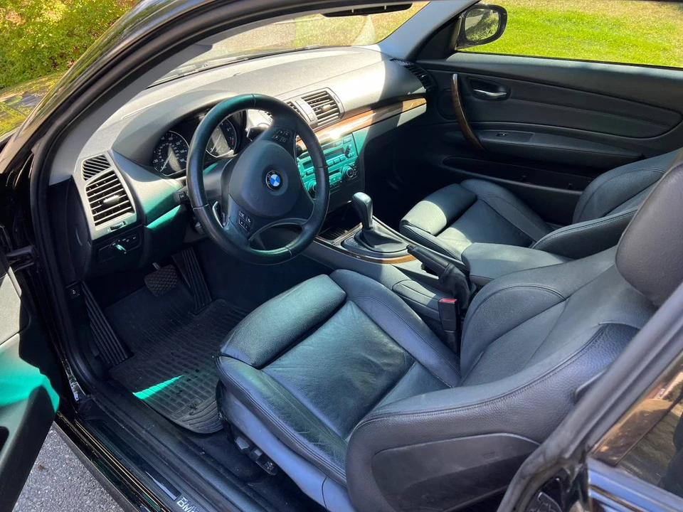 2011 BMW E81/E82/E88 1 Series - Image 4 of 9