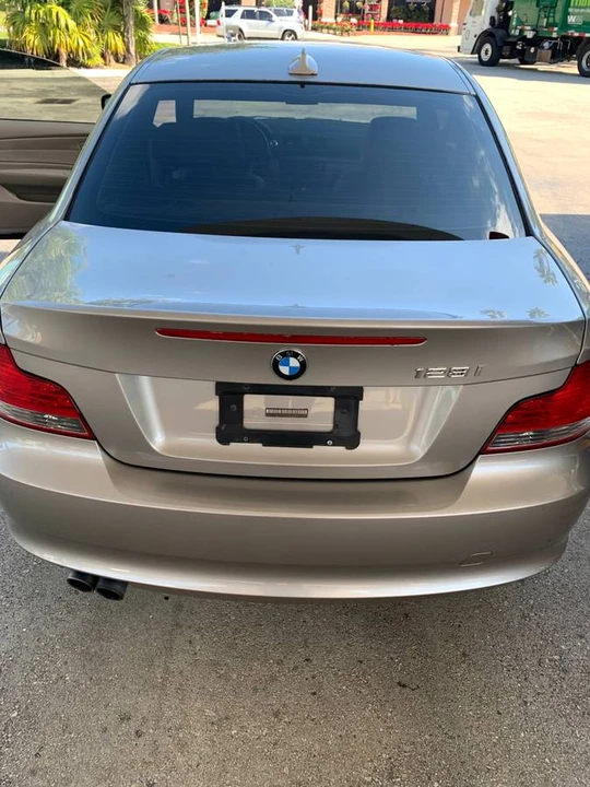 2011 BMW E81/E82/E88 1 Series - Image 4 of 4