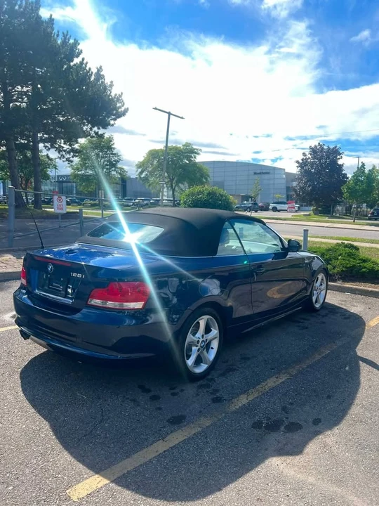 2011 BMW E81/E82/E88 1 Series - Image 2 of 8