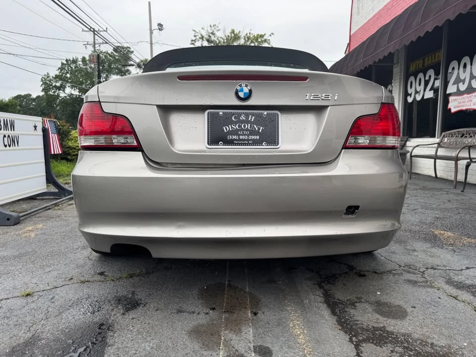 2011 BMW E81/E82/E88 1 Series - Image 3 of 9