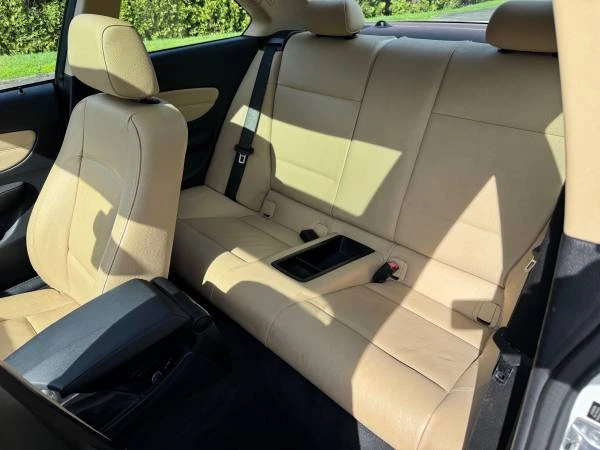 2011 BMW E81/E82/E88 1 Series - Image 15 of 18