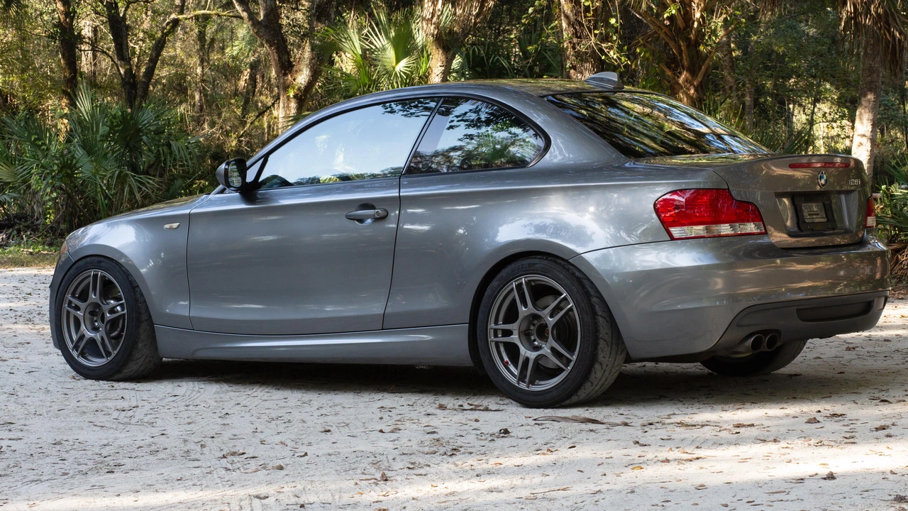 2011 BMW E81/E82/E88 1 Series - Image 14 of 24