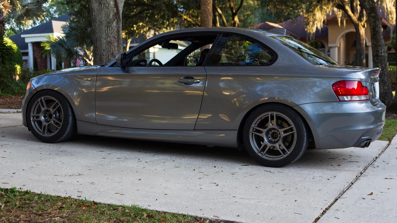 2011 BMW E81/E82/E88 1 Series - Image 11 of 24