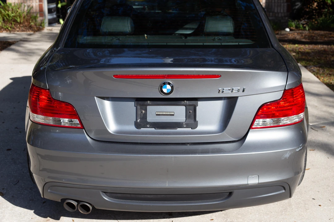 2011 BMW E81/E82/E88 1 Series - Image 15 of 24