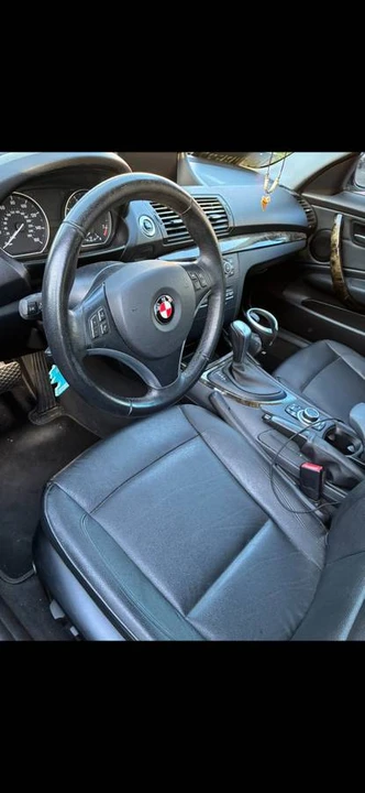 2011 BMW E81/E82/E88 1 Series - Image 2 of 7