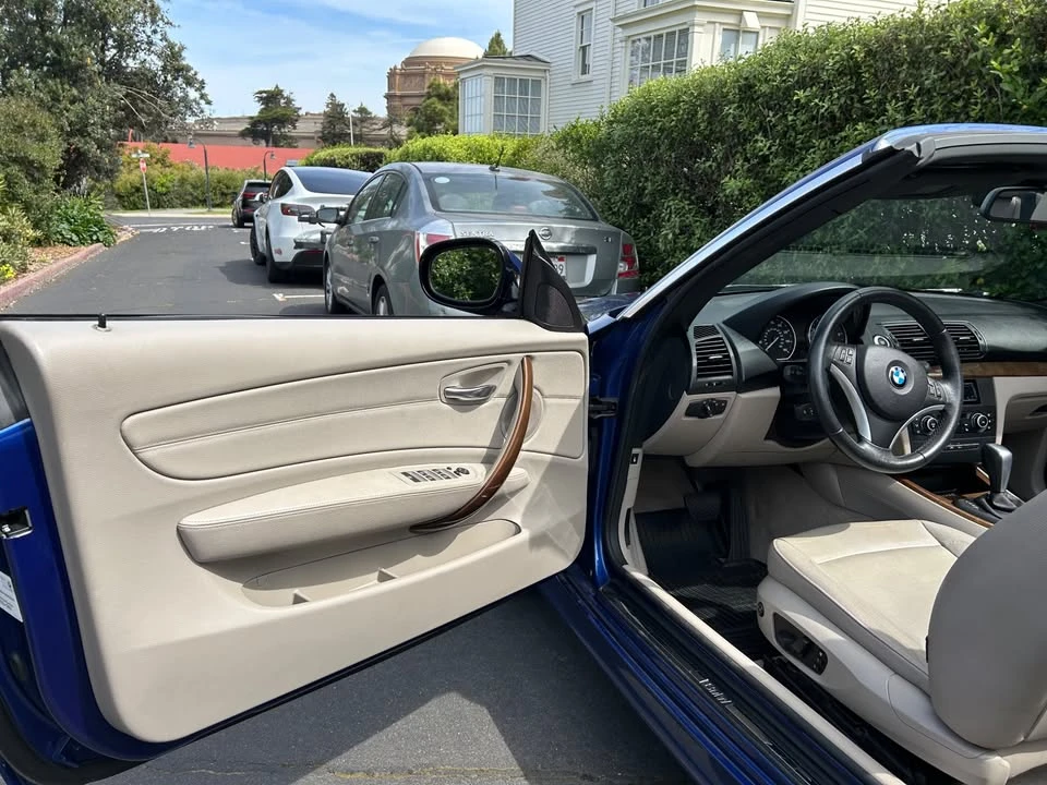 2011 BMW E81/E82/E88 1 Series - Image 4 of 10