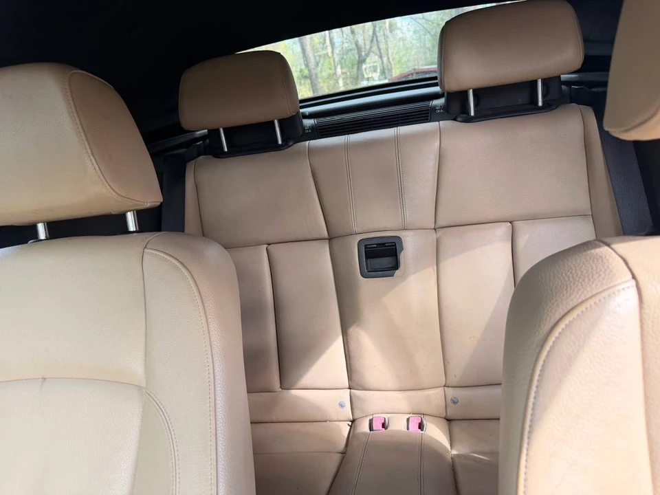 2011 BMW E81/E82/E88 1 Series - Image 7 of 9