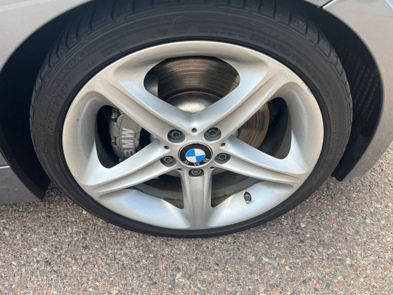 2011 BMW E82 135i & 135is - Image 17 of 21