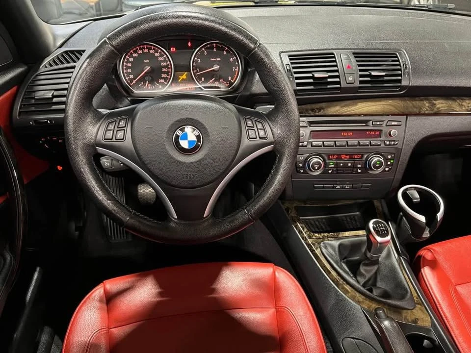 2011 BMW E81/E82/E88 1 Series - Image 10 of 17