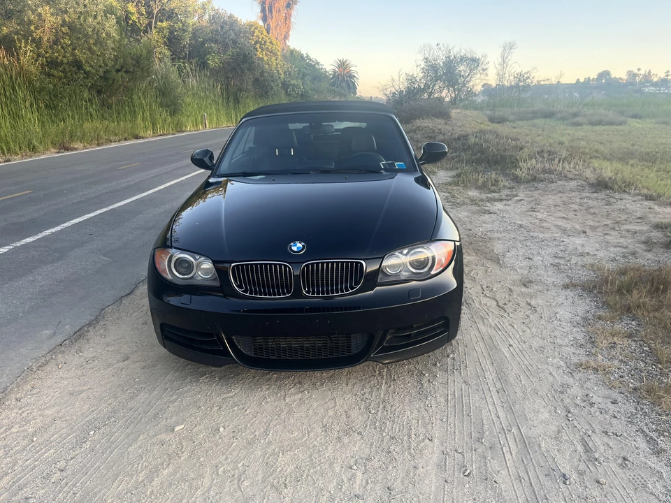 2011 BMW E82 135i & 135is - Image 20 of 31