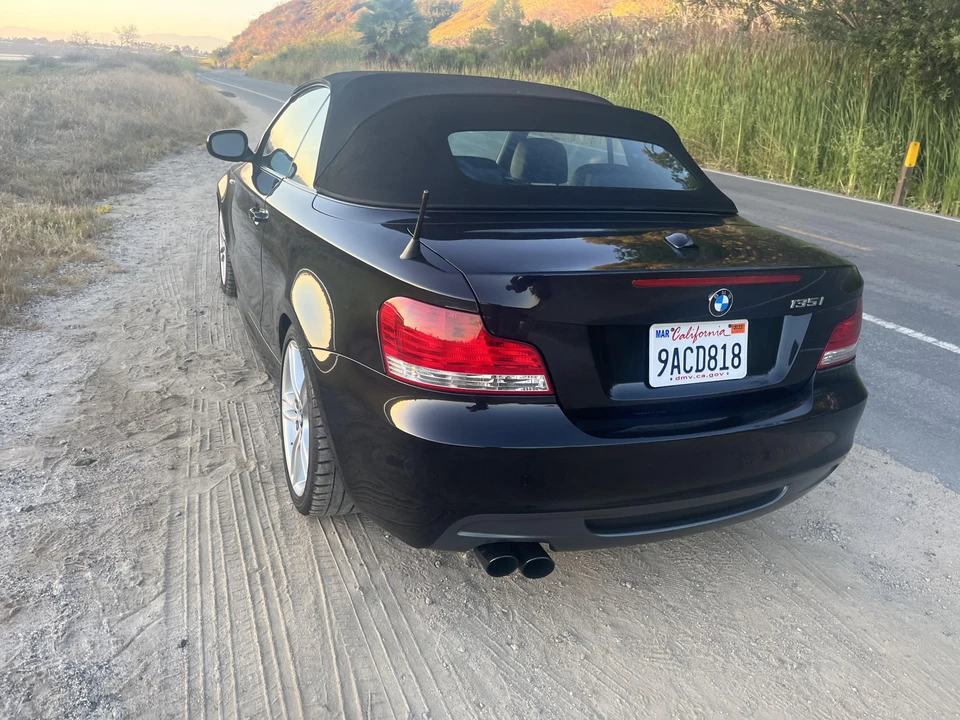 2011 BMW E82 135i & 135is - Image 26 of 31