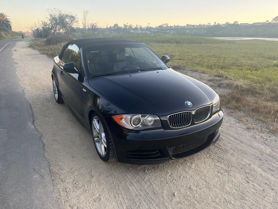 2011 BMW E82 135i & 135is - Image 30 of 31