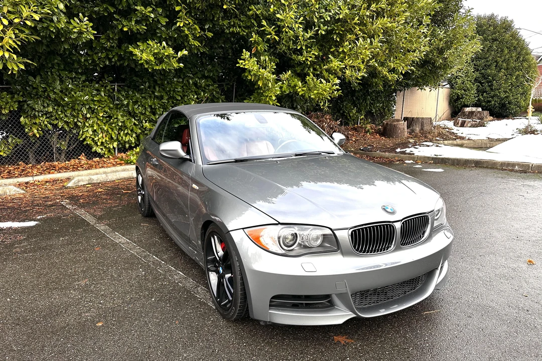 2011 BMW E82 135i & 135is - Image 24 of 31