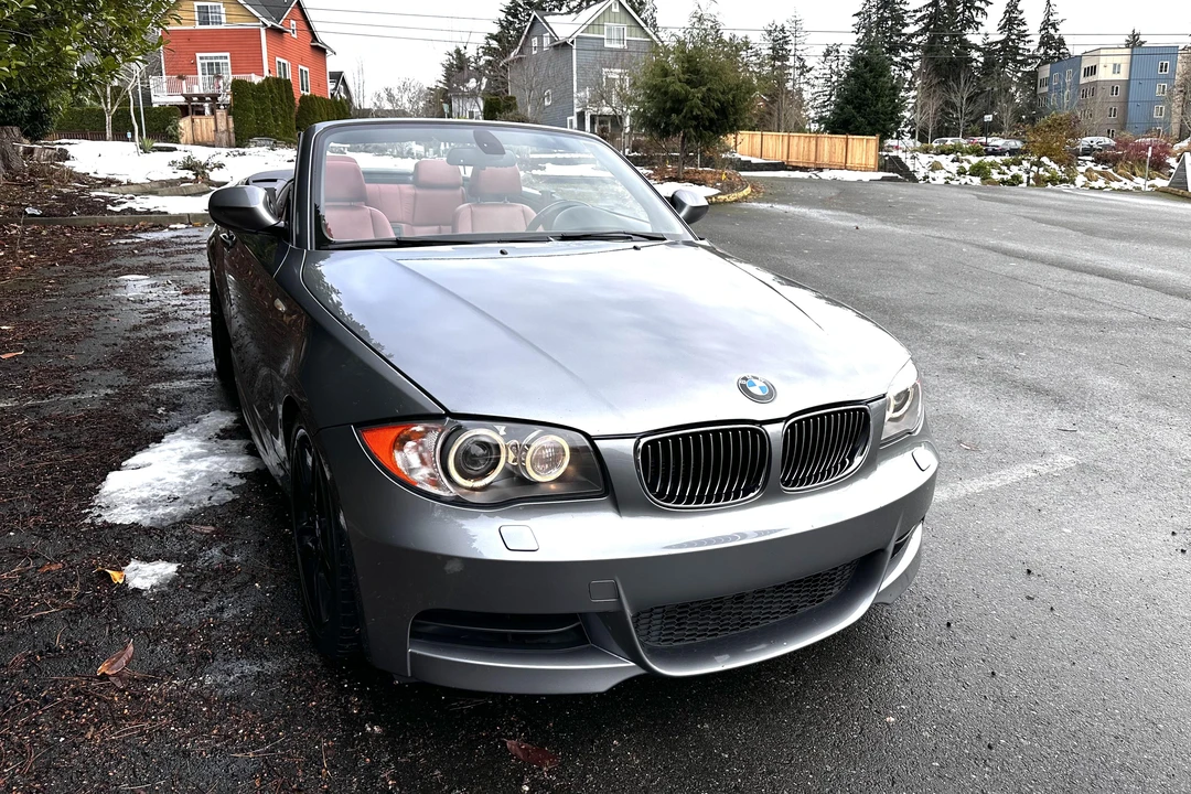 2011 BMW E82 135i & 135is - Image 16 of 31