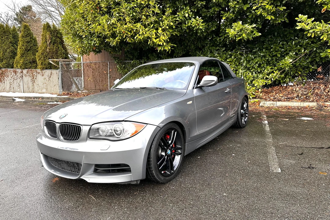 2011 BMW E82 135i & 135is - Image 19 of 31