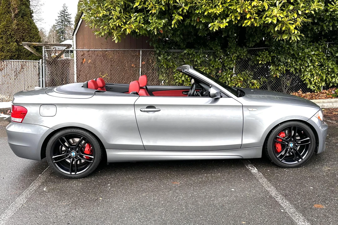2011 BMW E82 135i & 135is - Image 3 of 31