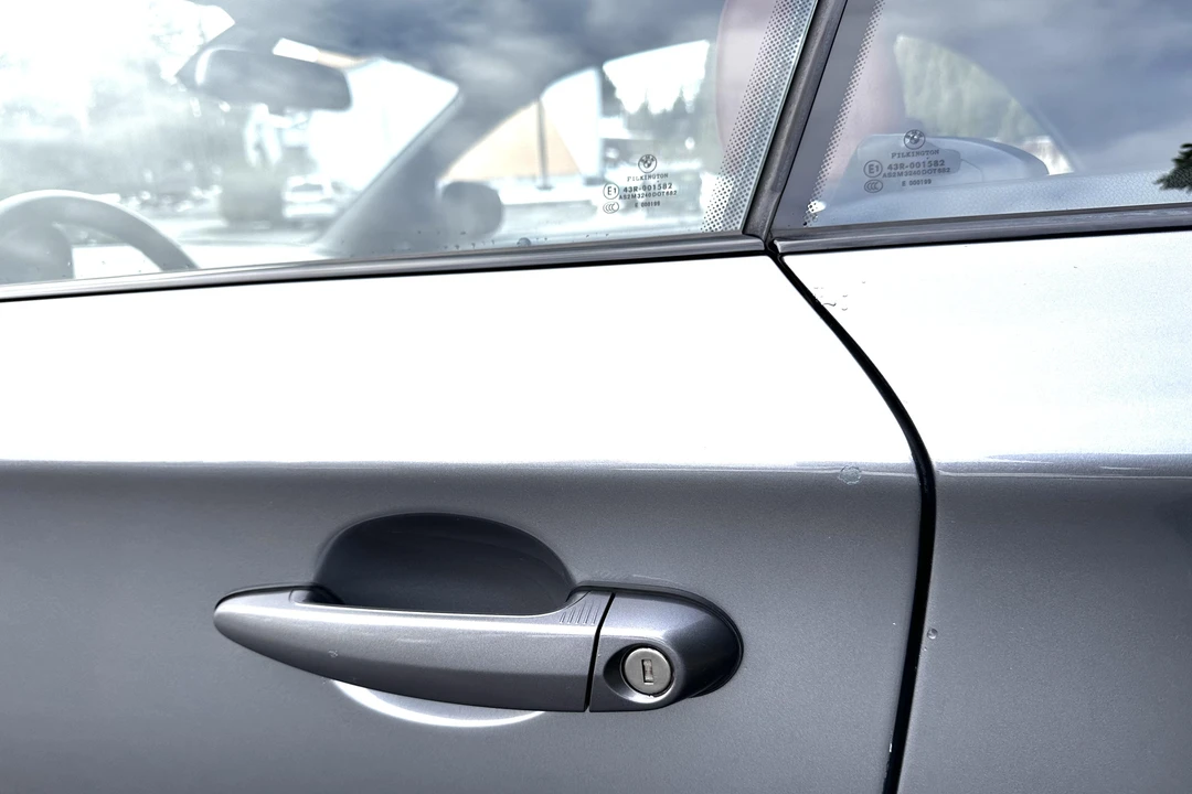 2011 BMW E82 135i & 135is - Image 30 of 31