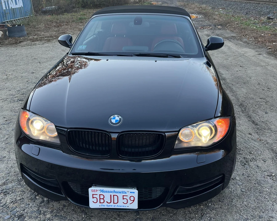 2011 BMW E82 135i & 135is - Image 18 of 31