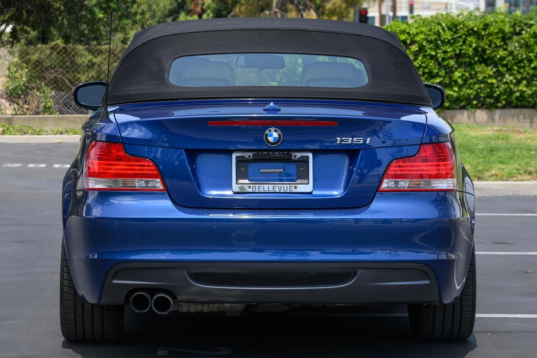 2011 BMW E82 135i & 135is - Image 5 of 31