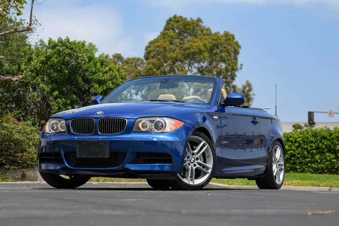 2011 BMW E82 135i & 135is - Image 8 of 31