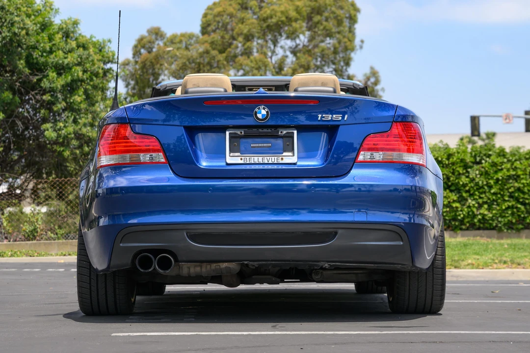 2011 BMW E82 135i & 135is - Image 14 of 31