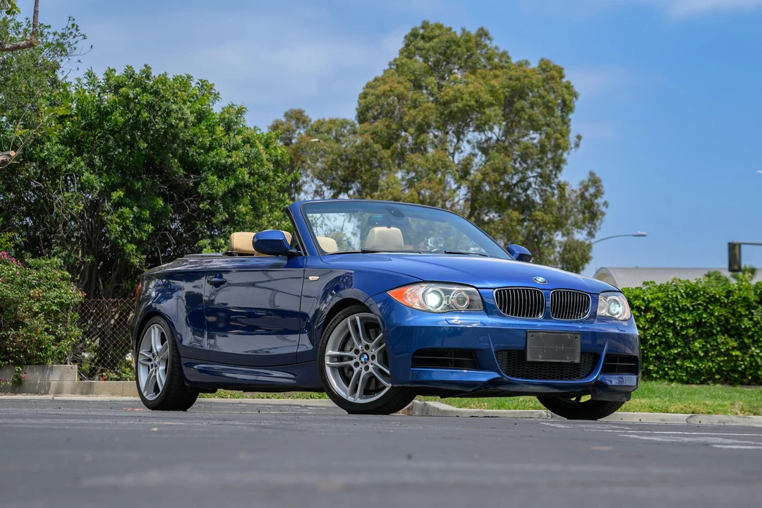 2011 BMW E82 135i & 135is - Image 20 of 31