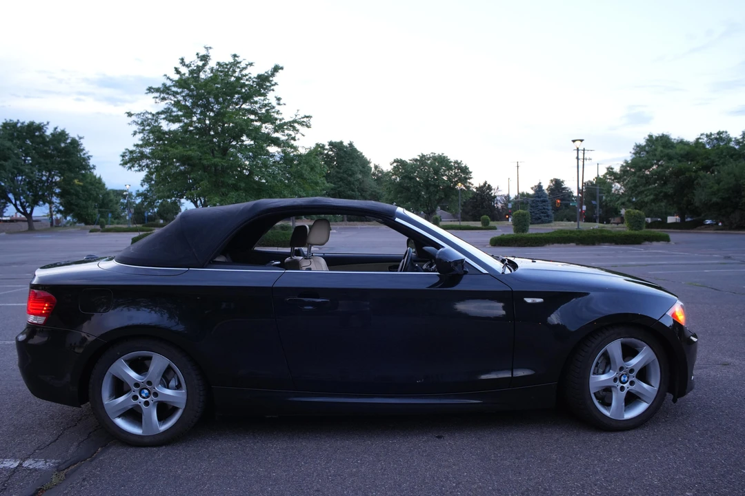 2011 BMW E82 135i & 135is - Image 23 of 31
