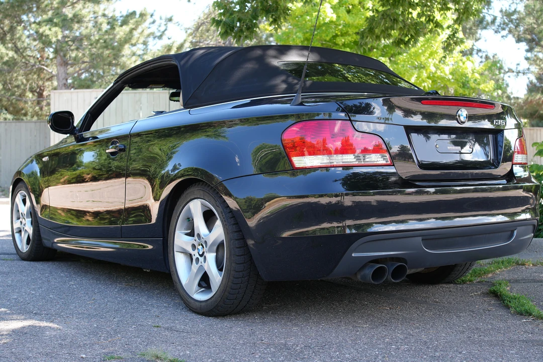 2011 BMW E82 135i & 135is - Image 20 of 31