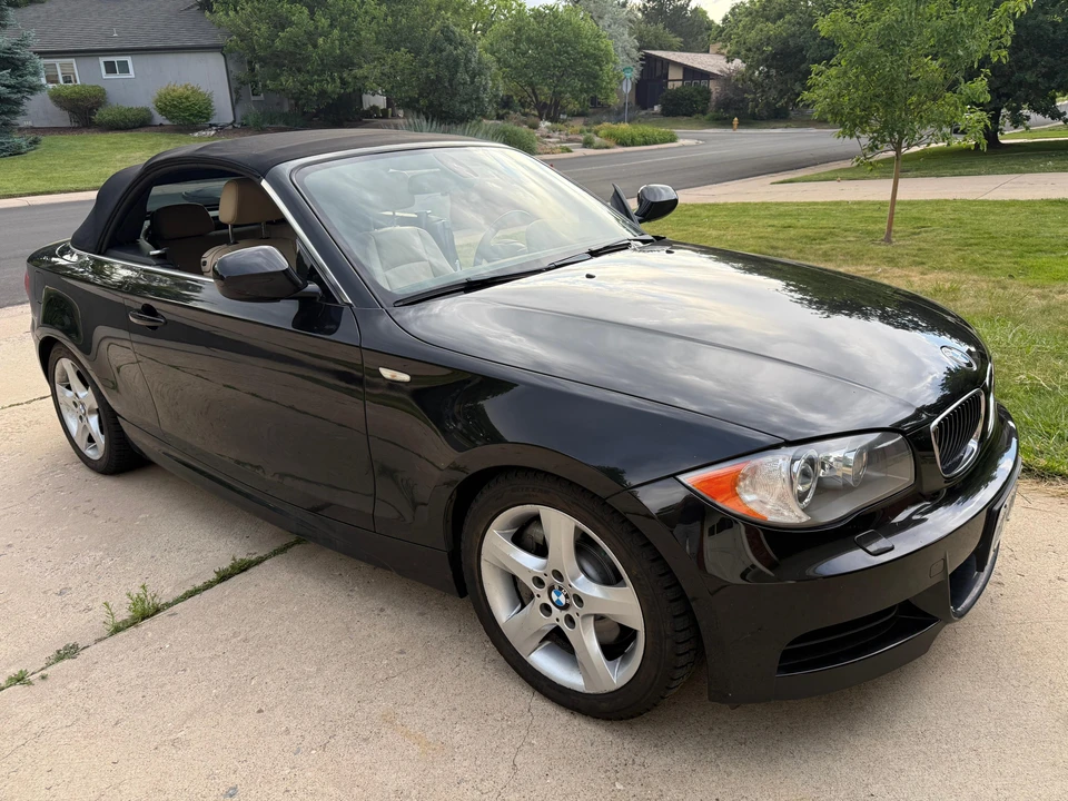 2011 BMW E82 135i & 135is - Image 24 of 31