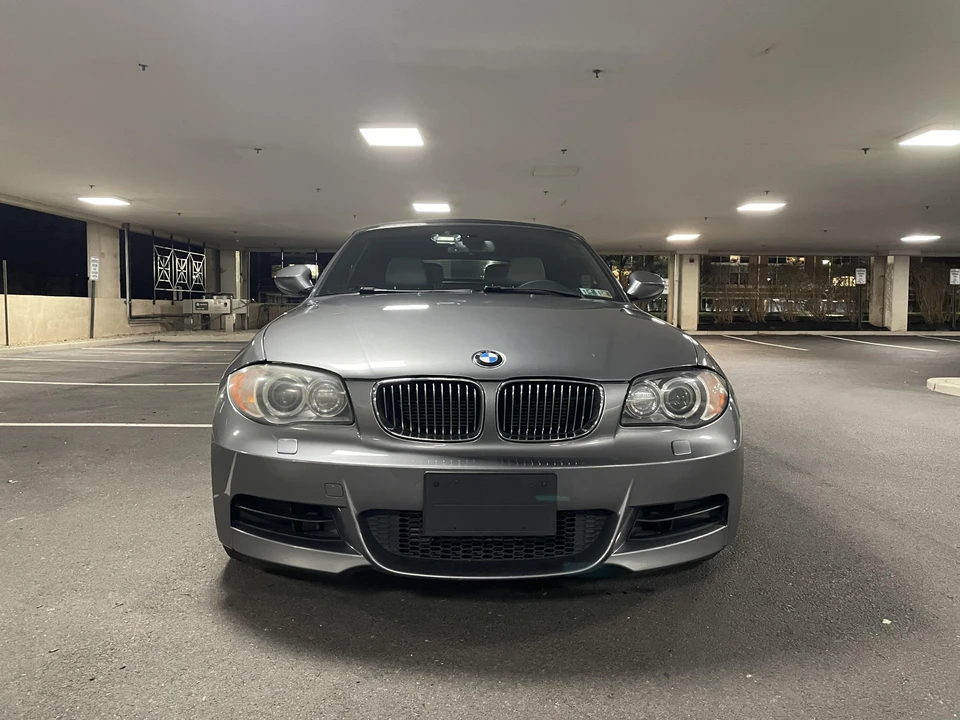 2011 BMW E82 135i & 135is - Image 21 of 31