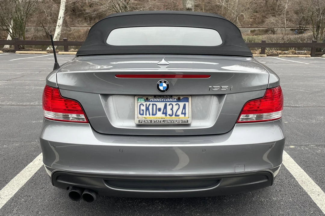 2011 BMW E82 135i & 135is - Image 5 of 31