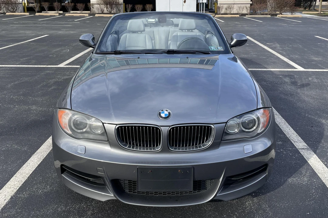 2011 BMW E82 135i & 135is - Image 2 of 31