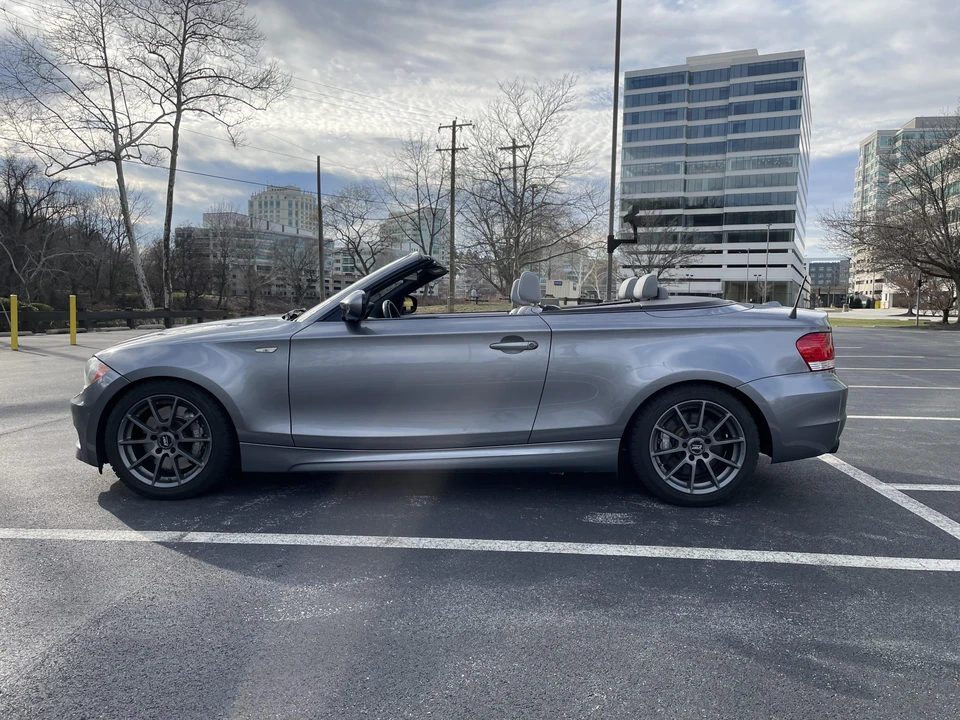 2011 BMW E82 135i & 135is - Image 6 of 31