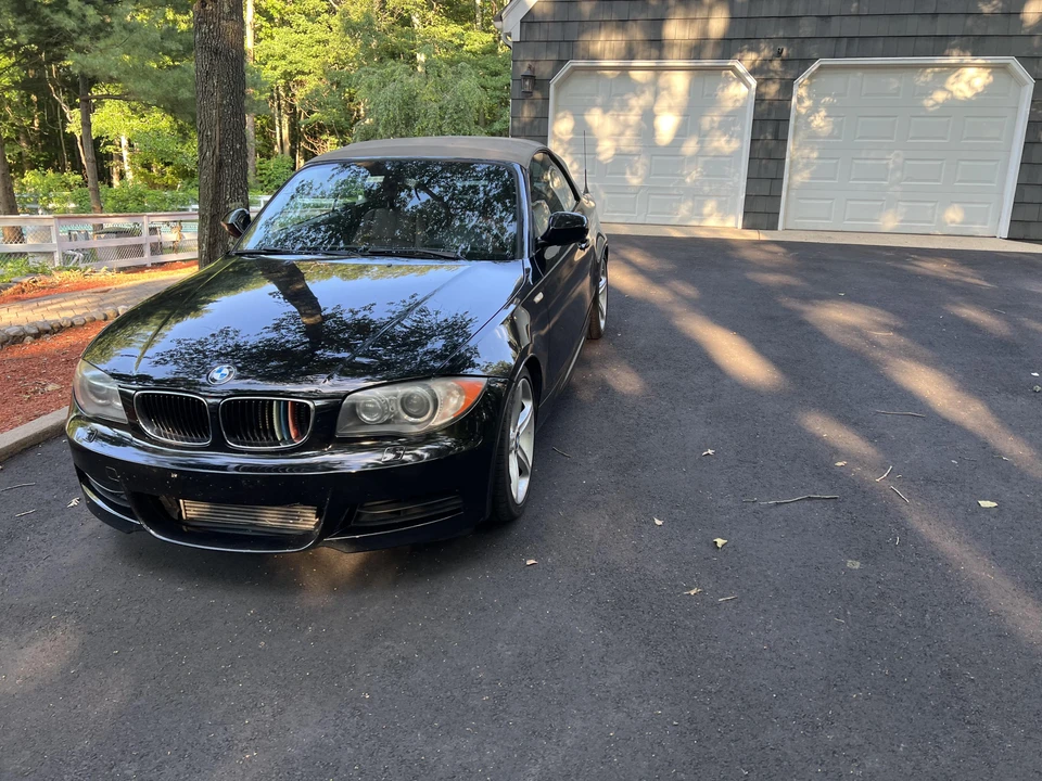 2011 BMW E82 135i & 135is - Image 13 of 31