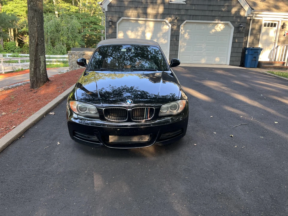 2011 BMW E82 135i & 135is - Image 11 of 31