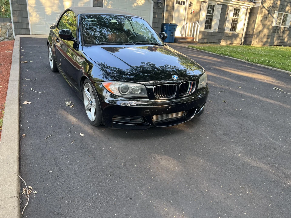 2011 BMW E82 135i & 135is - Image 27 of 31