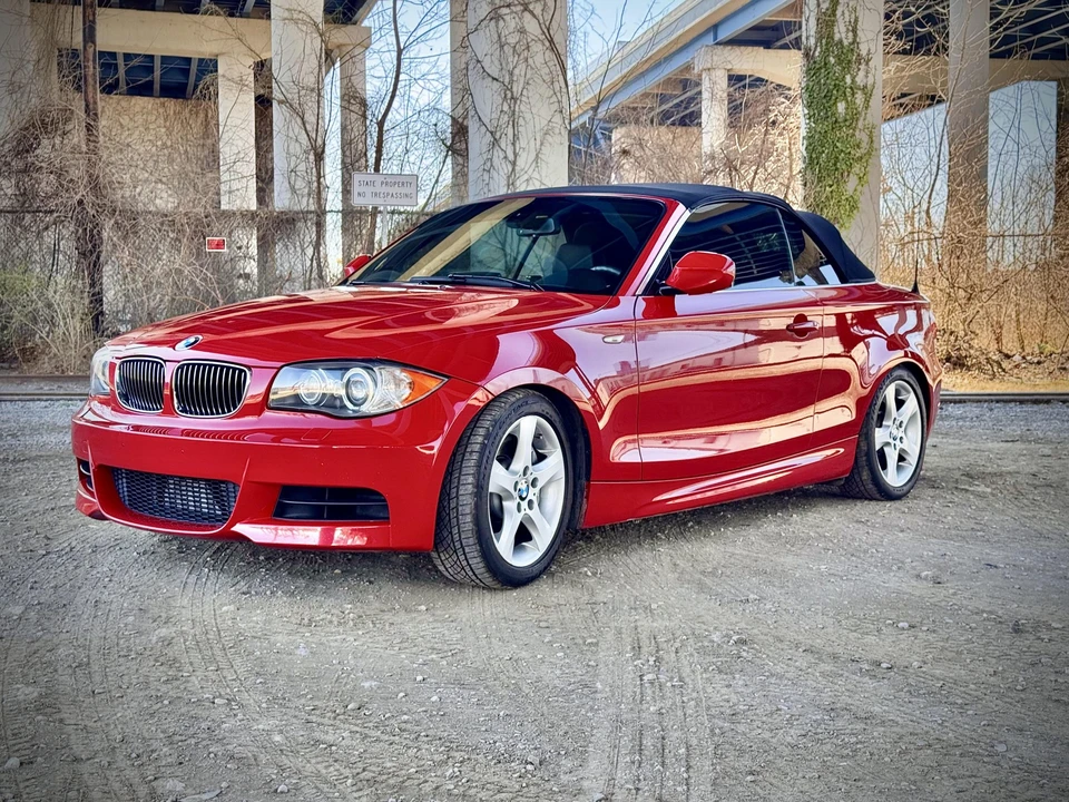 2011 BMW E82 135i & 135is - Image 20 of 21