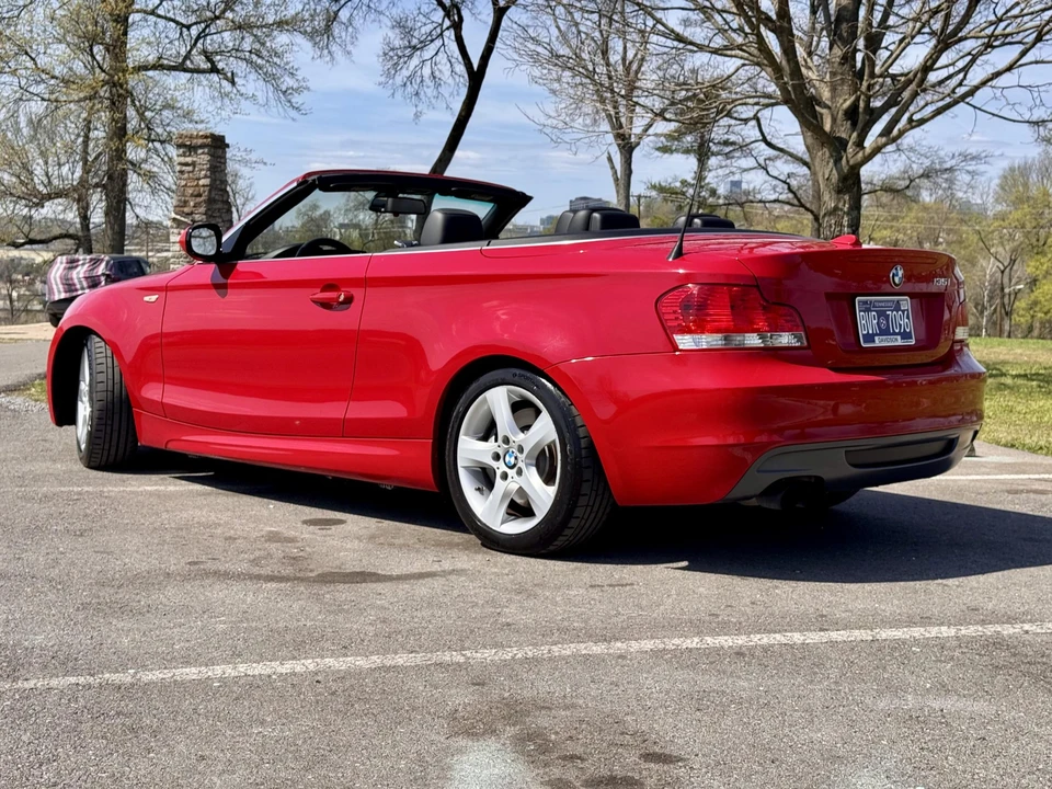 2011 BMW E82 135i & 135is - Image 17 of 21