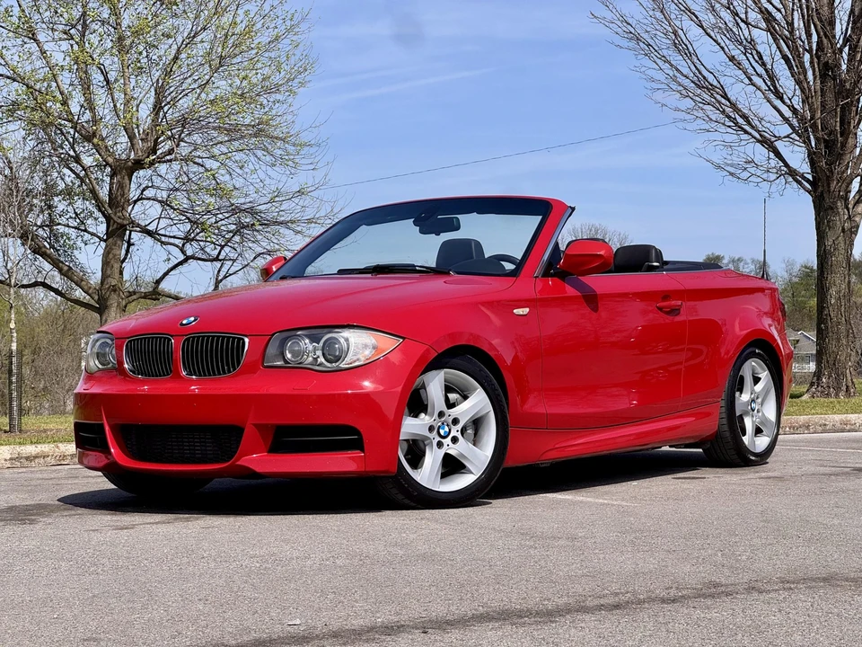 2011 BMW E82 135i & 135is - Image 5 of 21