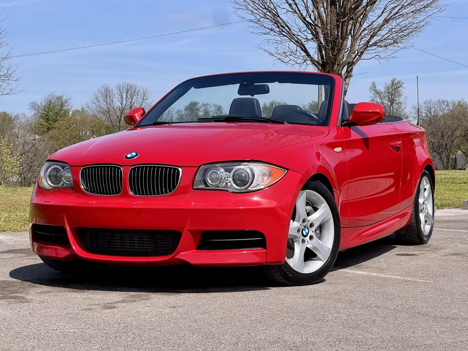 2011 BMW E82 135i & 135is - Image 8 of 21