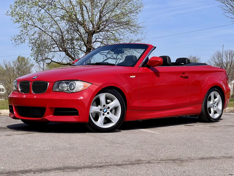 2011 BMW E82 135i & 135is - Image 2 of 21