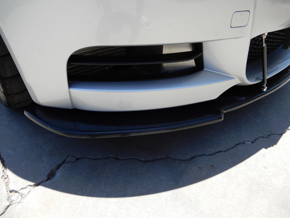 2011 BMW E82 135i & 135is - Image 16 of 31