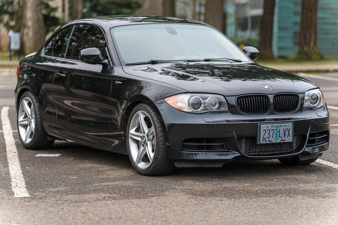 2011 BMW E82 135i & 135is - Image 20 of 31